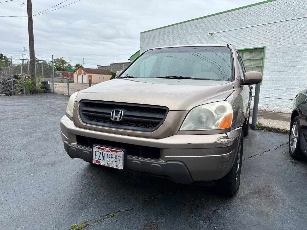 Used 2004 Honda Pilot EX image 2
