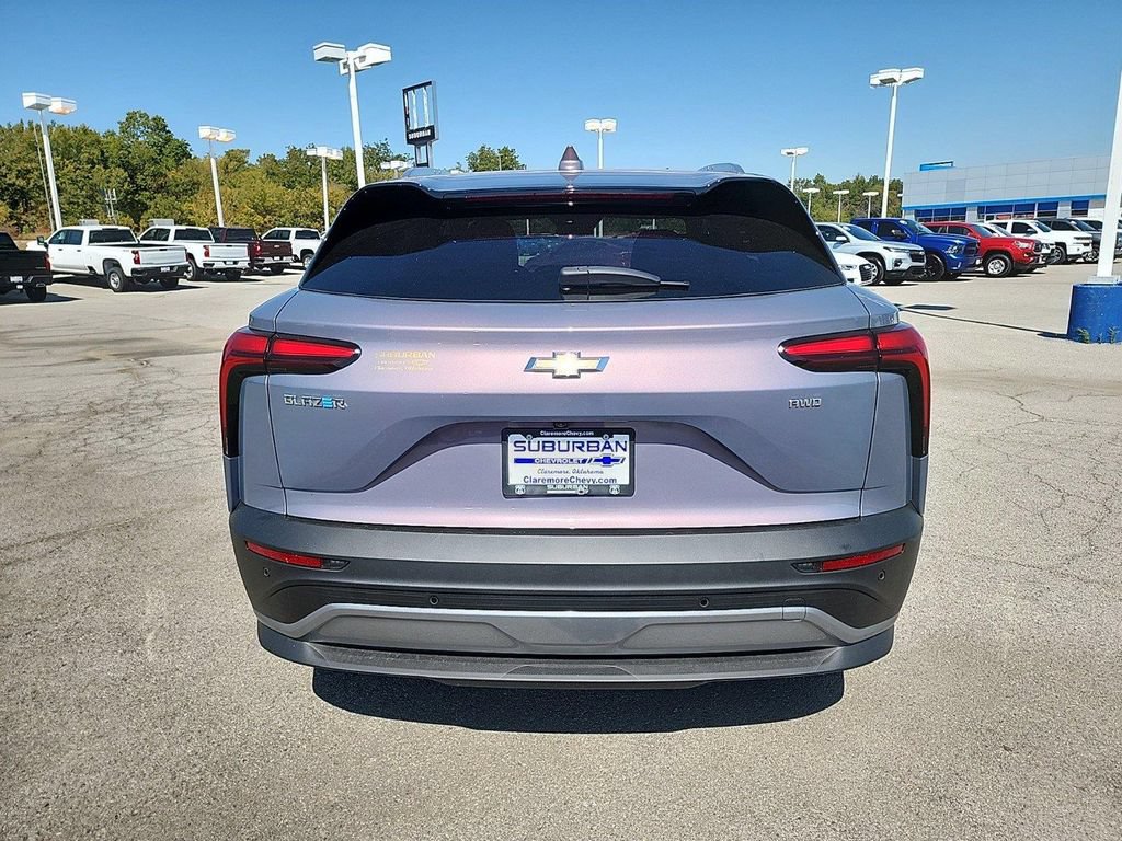 New 2025 Chevrolet Blazer EV LT w/ Super Cruise Package AWD/4WD image 4
