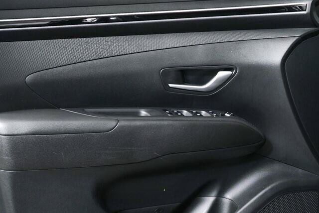 Used 2024 Hyundai Tucson SE FWD image 6