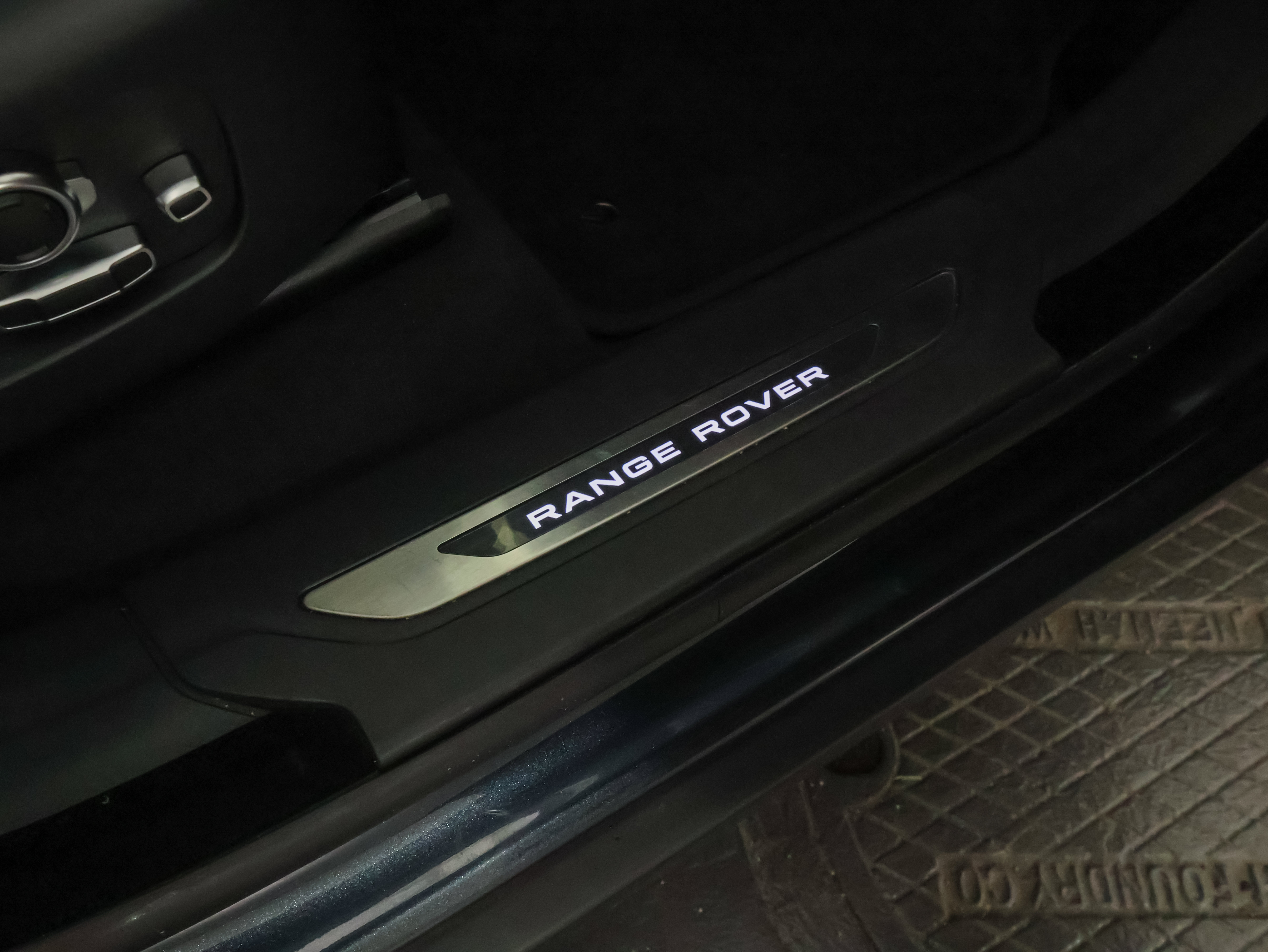 Used 2020 Land Rover Range Rover Velar SV Autobiography Dynamic AWD/4WD image 55