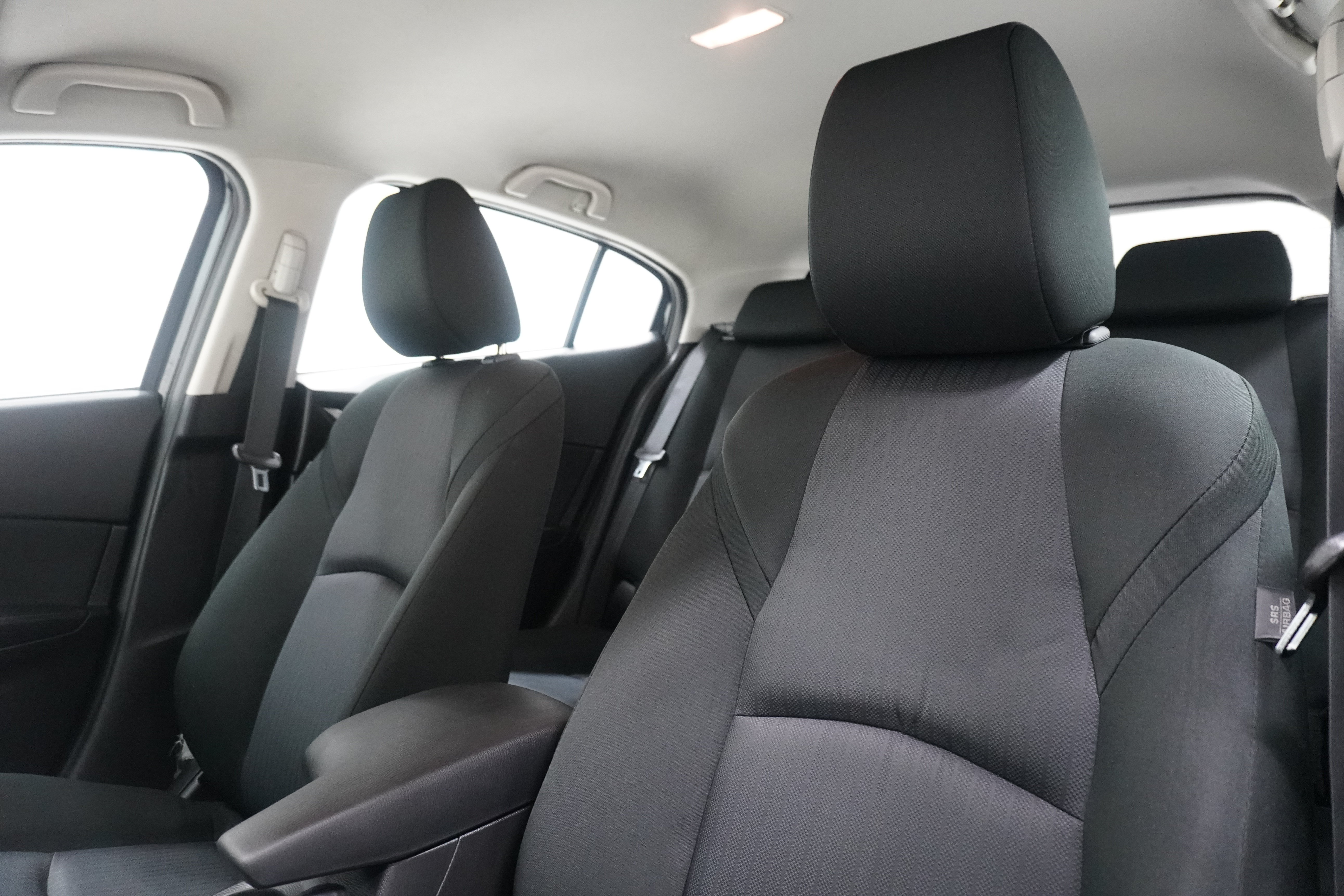 Used 2015 MAZDA MAZDA3 i Sport FWD image 11