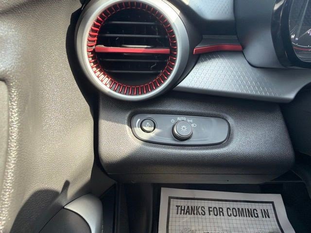 Used 2024 Chevrolet Trax RS w/ Driver Confidence Package FWD image 27