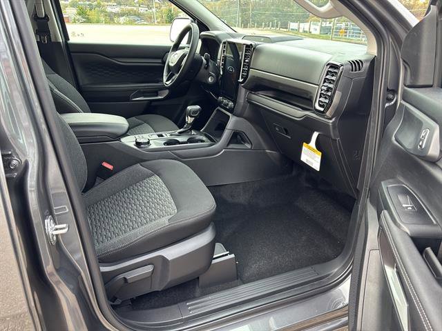New 2025 Ford Ranger XLT w/ Chrome Accent Package image 19