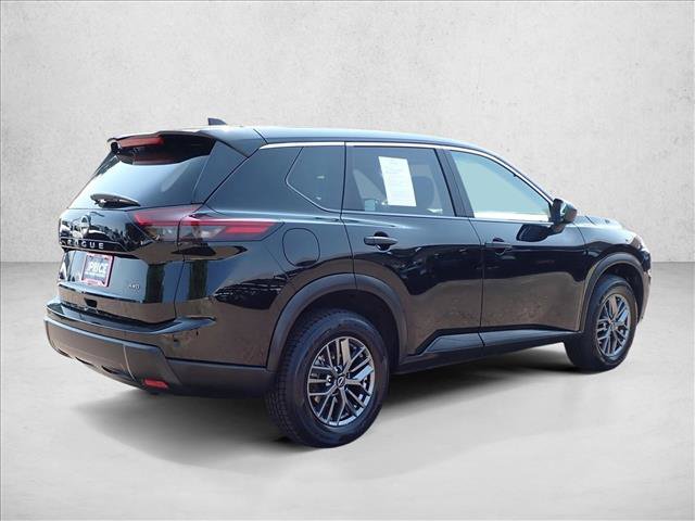 Used 2024 Nissan Rogue S AWD/4WD image 4