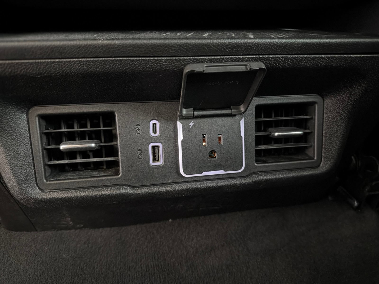 Used 2026 GMC Sierra 1500 SLT AWD/4WD image 13
