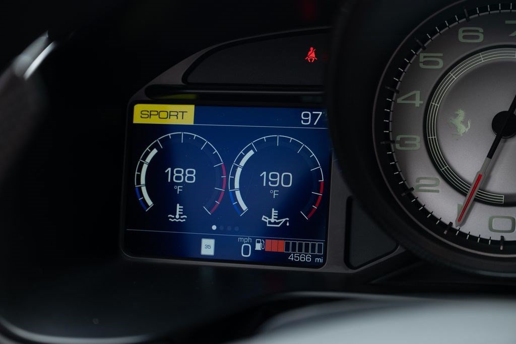 Used 2022 Ferrari Portofino M RWD image 41
