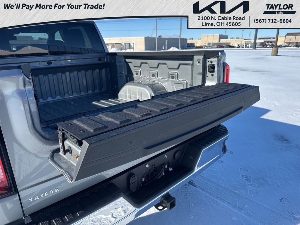Used 2025 GMC Sierra 1500 SLT image 30