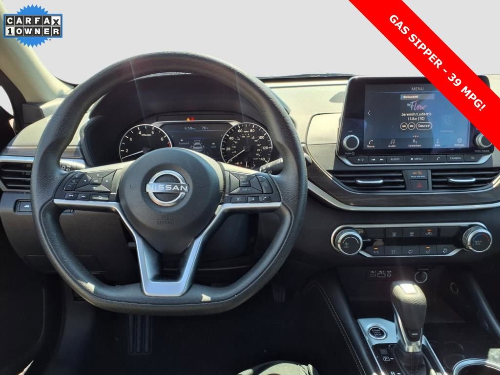 Used 2023 Nissan Altima 2.5 SV image 13
