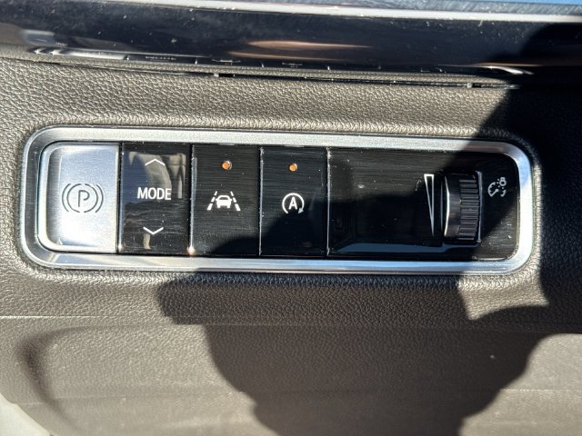 Used 2024 Buick Envision Preferred AWD/4WD image 17
