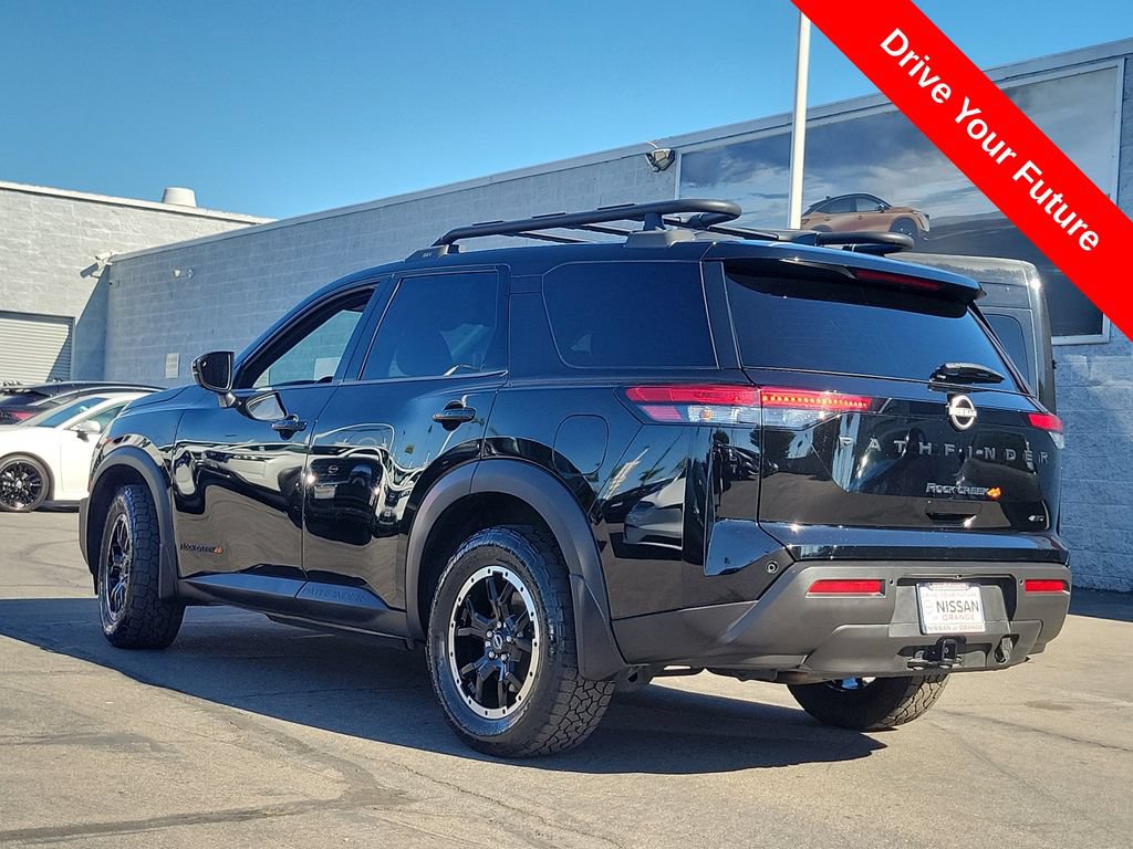 Used 2024 Nissan Pathfinder Rock Creek AWD/4WD image 2
