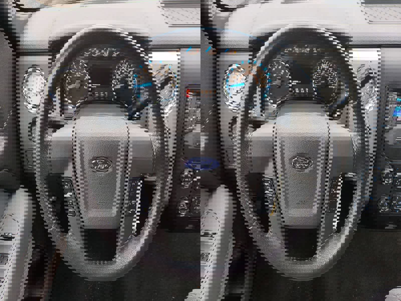 Used 2014 Ford F150 XLT w/ Equipment Group 302A Luxury image 19