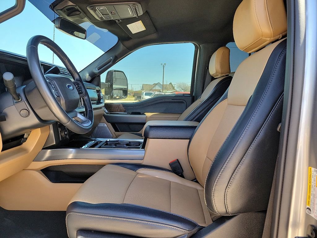 Used 2024 Ford F250 Lariat w/ Sport Appearance Package image 19