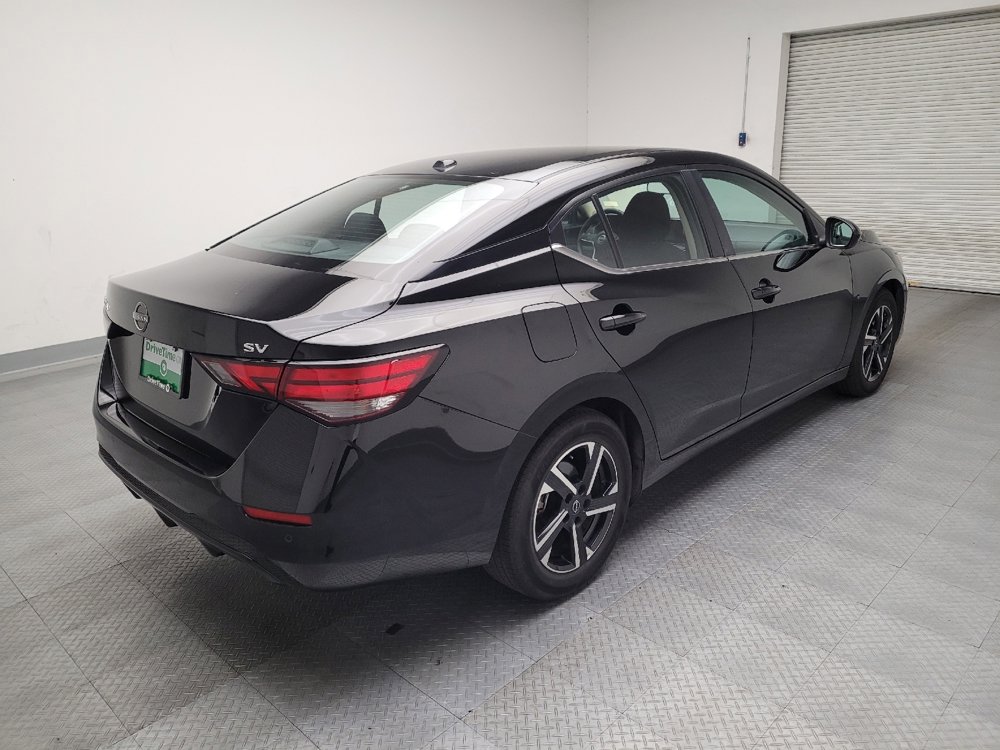Used 2024 Nissan Sentra SV image 9