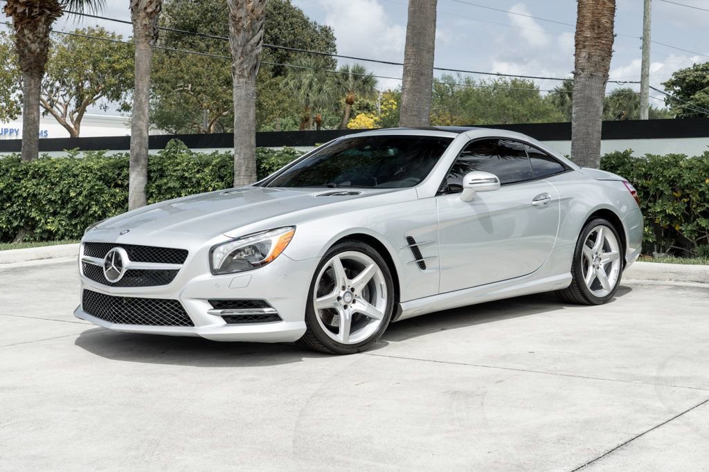 Used 2016 Mercedes-Benz SL 550 image 2