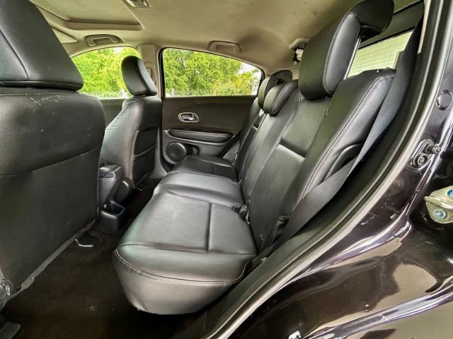 Used 2018 Honda HR-V EX image 7