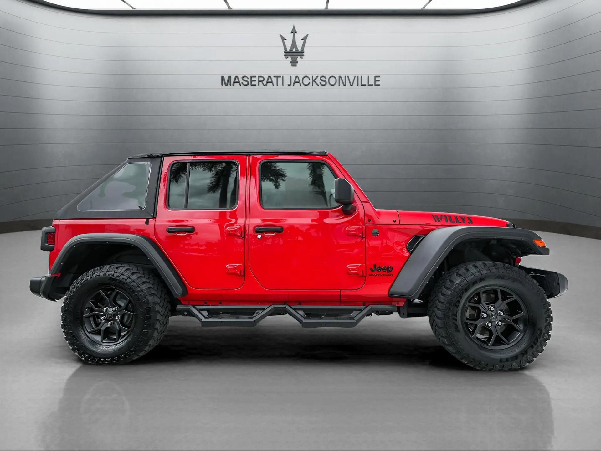 Used 2024 Jeep Wrangler Willys image 5