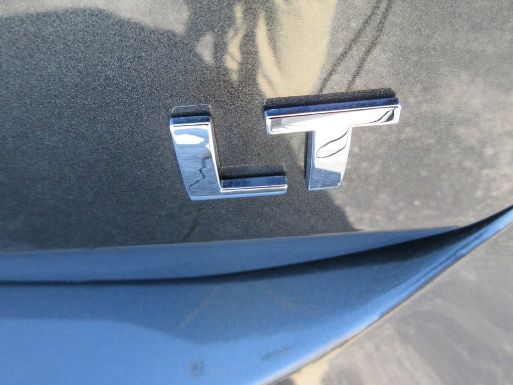 Certified 2020 Chevrolet Equinox LT w/ Driver Convenience Package image 10