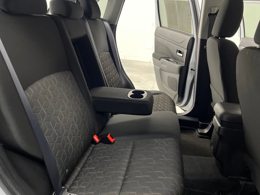 Used 2022 Mitsubishi Outlander Sport LE image 17