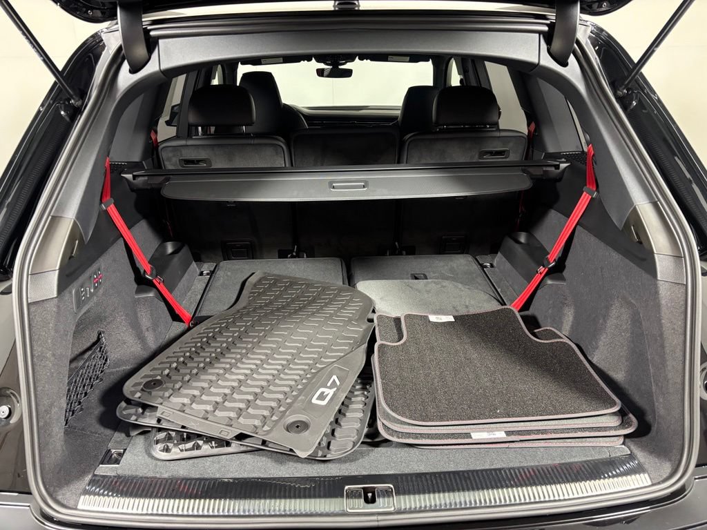 New 2026 Audi Q7 3.0T Prestige AWD/4WD image 14