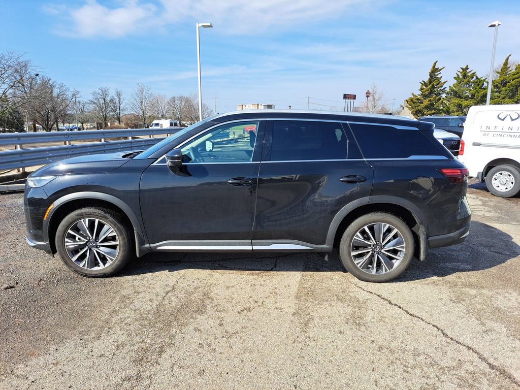 Used 2026 INFINITI QX60 Luxe w/ Cargo Package AWD/4WD image 2