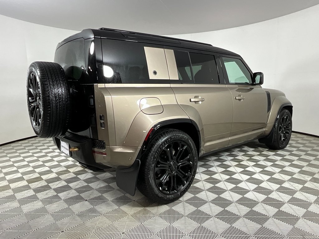 New 2026 Land Rover Defender 110 OCTA AWD/4WD image 2