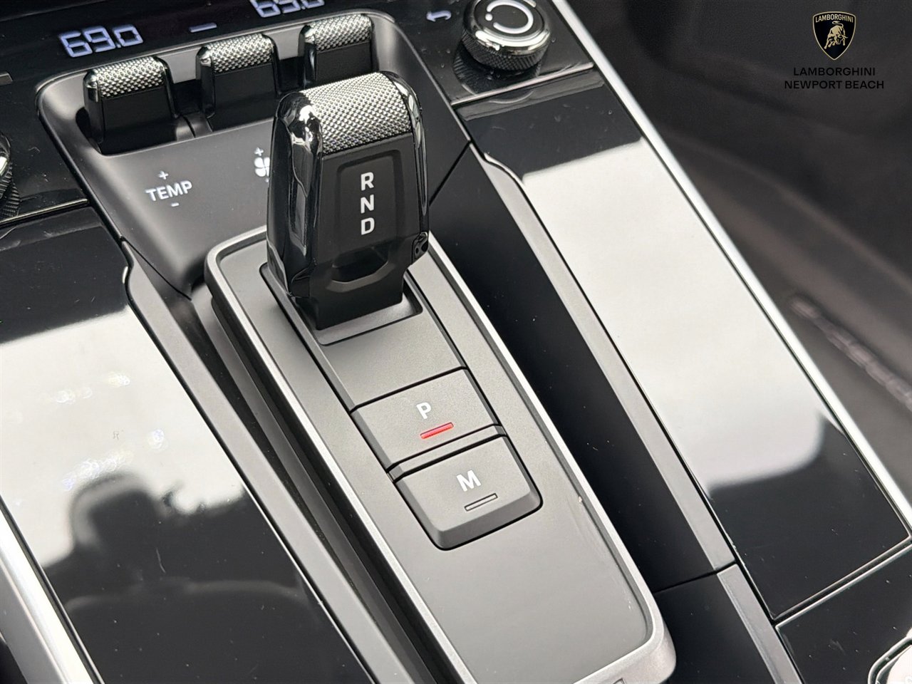 Used 2025 Porsche 911 Turbo S AWD/4WD image 17