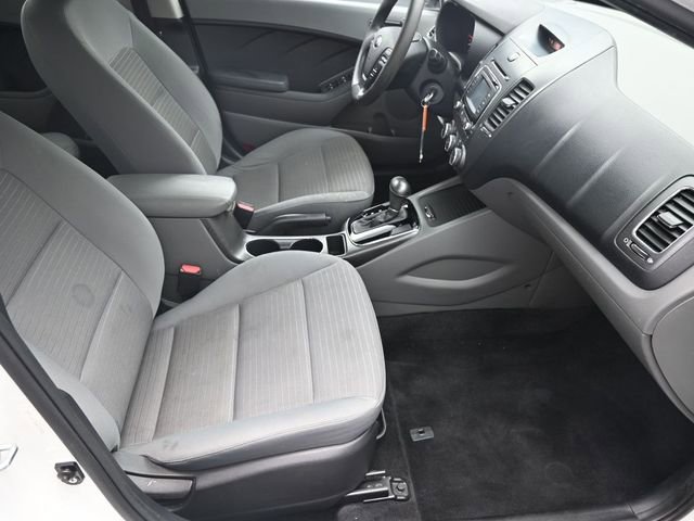 Used 2017 Kia Forte LX w/ LX Popular Package image 34