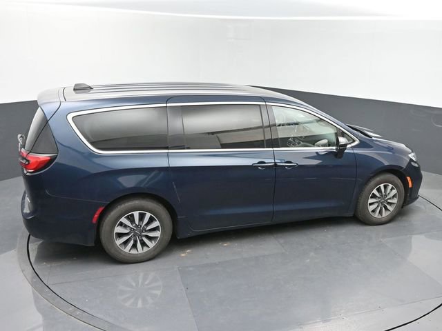 Used 2024 Chrysler Pacifica Limited FWD image 34