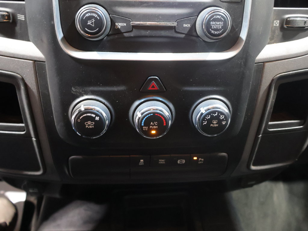 Used 2015 RAM 2500 Tradesman w/ Popular Equipment Group AWD/4WD image 27