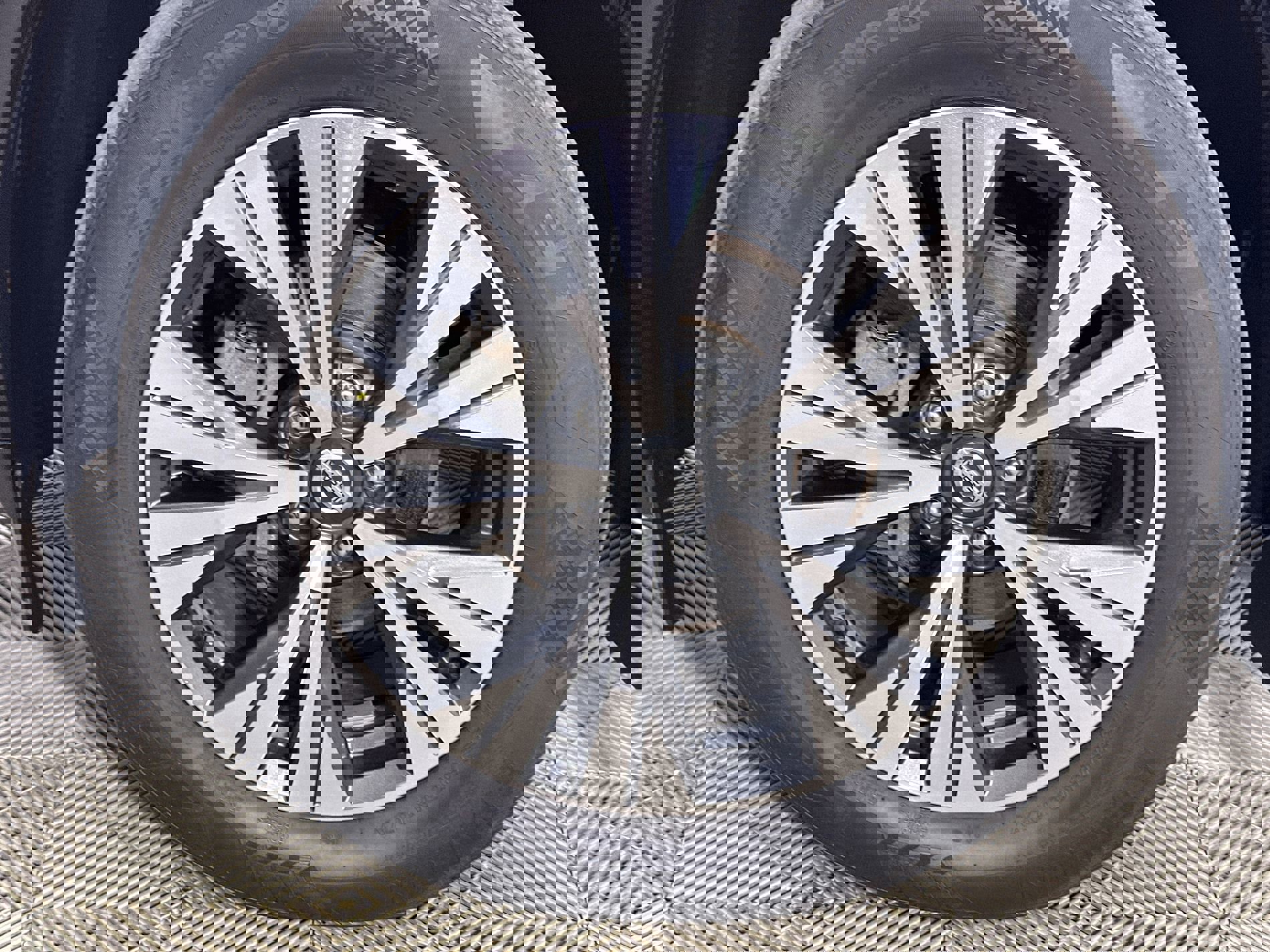 Used 2021 Nissan Rogue SV w/ Premium Package image 70