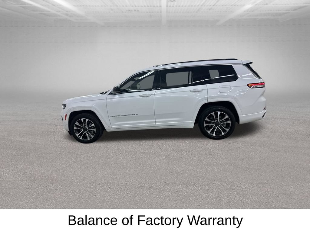 Used 2023 Jeep Grand Cherokee L Overland w/ Luxury Tech Group IV AWD/4WD image 8