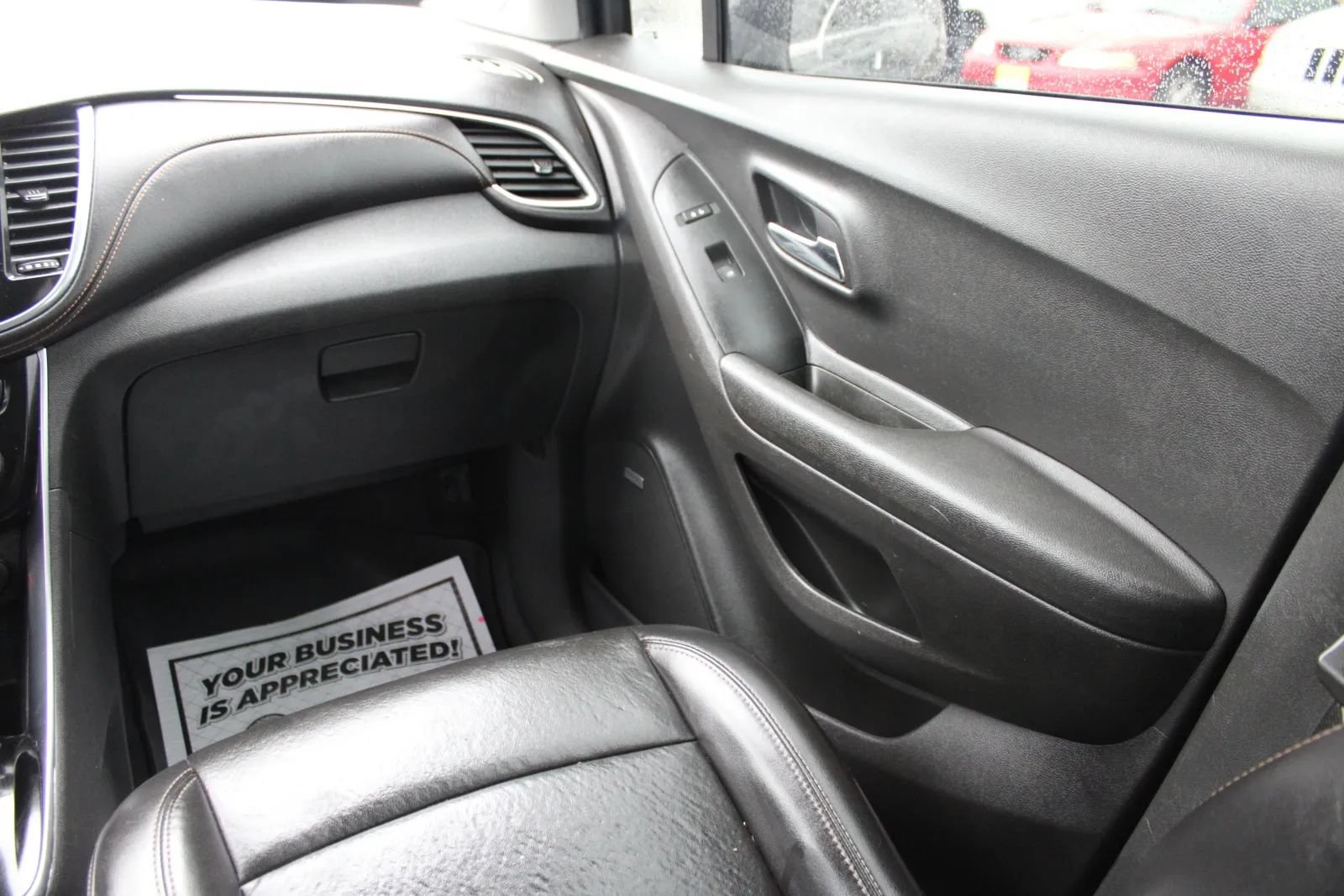 Used 2020 Chevrolet Trax Premier AWD/4WD image 8