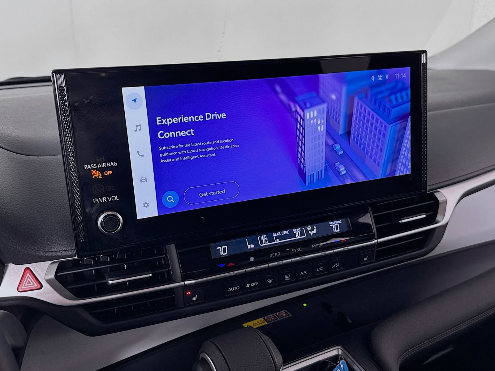 Used 2025 Toyota Sienna XLE w/ XLE Plus Package AWD/4WD image 16