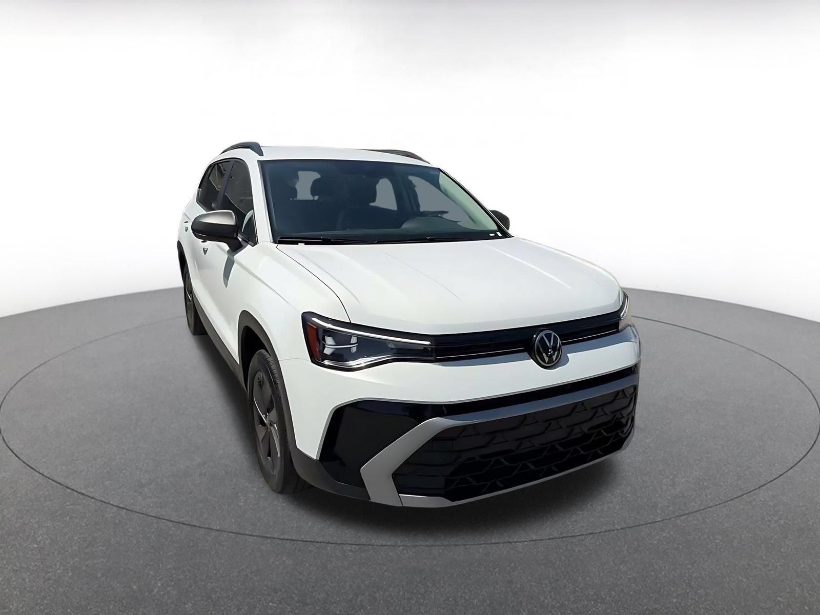 Used 2026 Volkswagen Taos S FWD image 3