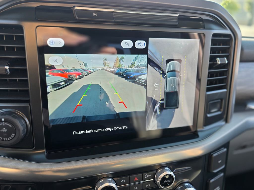 Used 2025 Ford F150 Lariat w/ Equipment Group 501A Mid image 27