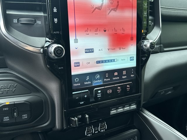 New 2026 RAM 2500 Laramie AWD/4WD image 29