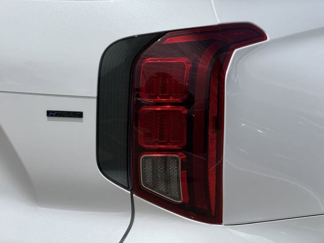 Used 2025 Hyundai Palisade Calligraphy AWD/4WD image 7