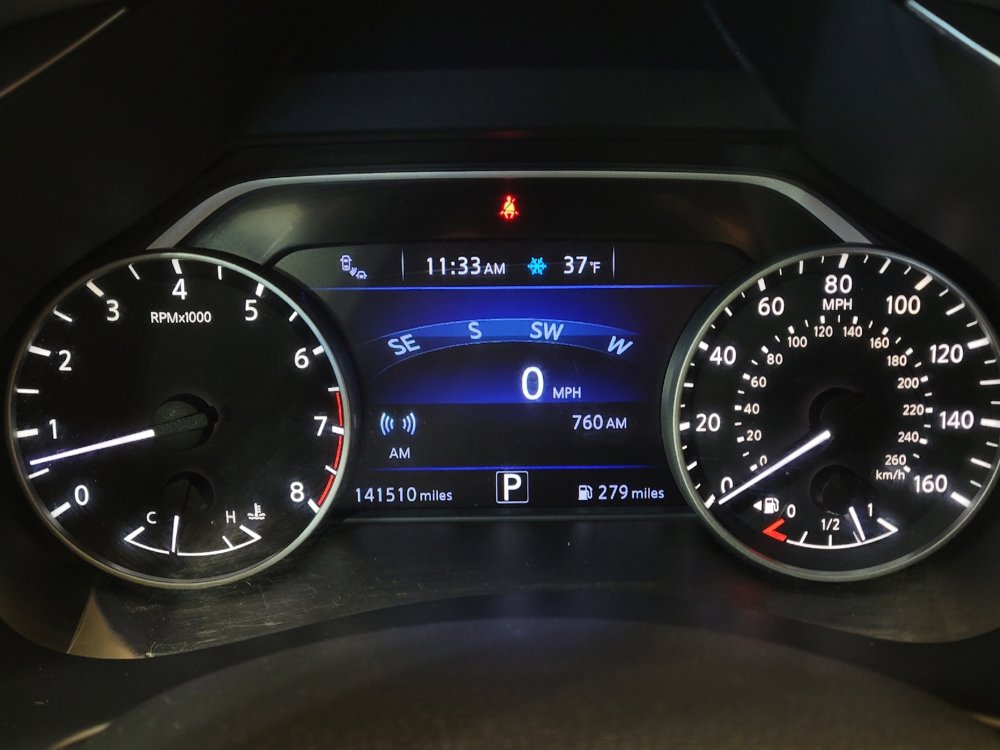 Used 2015 Nissan Murano SL w/ Cargo Package w/Cover image 23