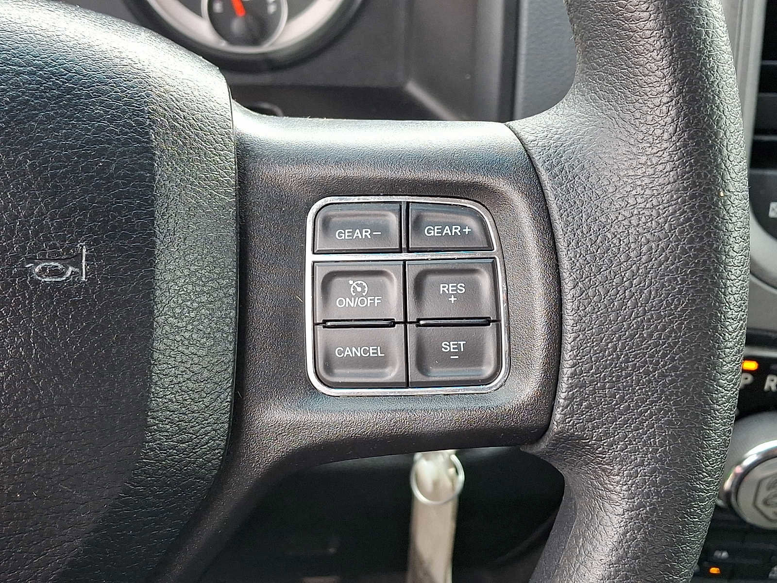 Used 2018 RAM 1500 Express AWD/4WD image 21