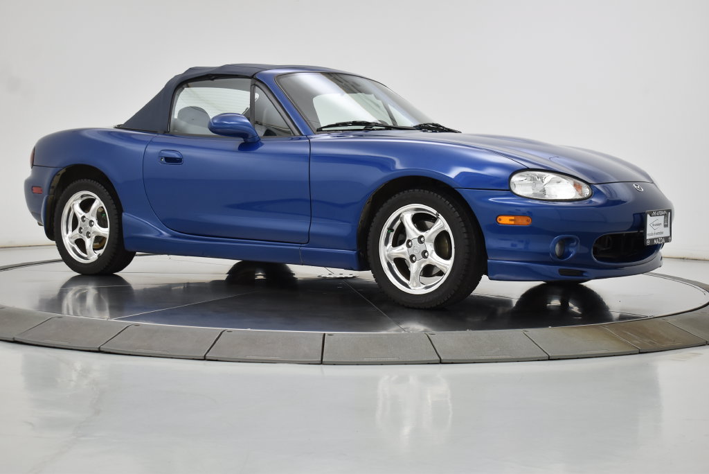 Used 1999 MAZDA MX-5 Miata 10th Anniversary Edition RWD image 11
