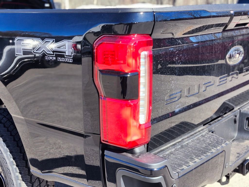 New 2026 Ford F350 XLT w/ XLT Premium Package image 9