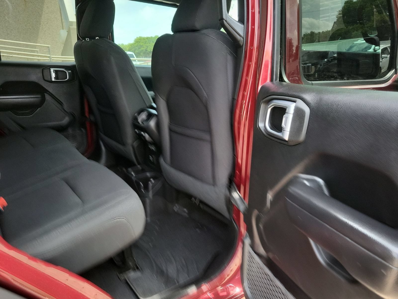 Used 2021 Jeep Wrangler Unlimited Sport w/ Sun And Sound Package AWD/4WD image 27