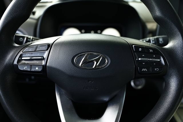 Used 2023 Hyundai Kona SE w/ Cargo Package FWD image 31