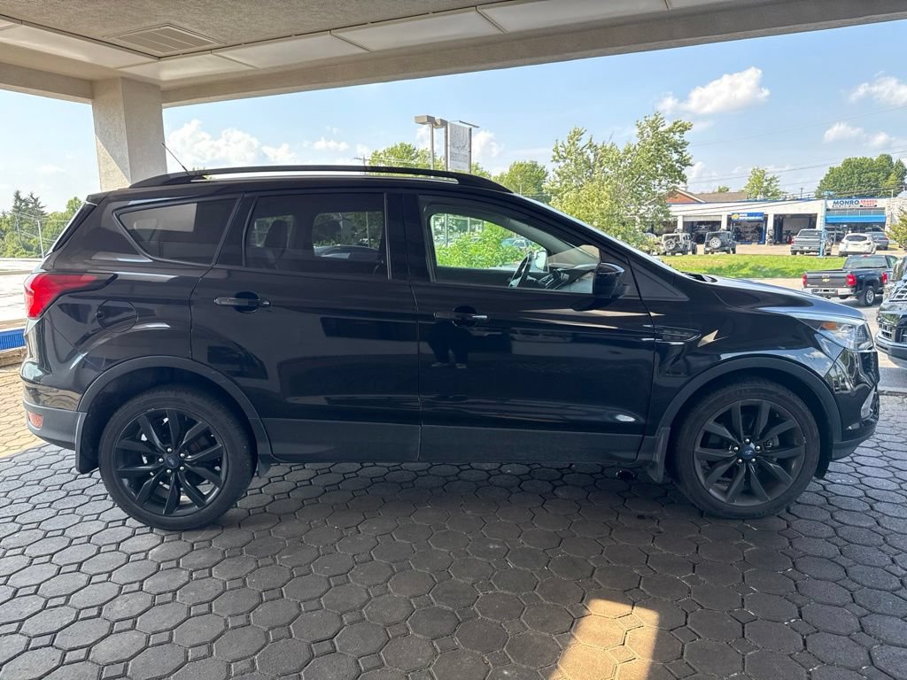 Used 2019 Ford Escape SE AWD/4WD image 5