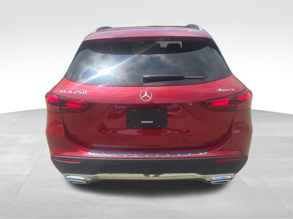 New 2026 Mercedes-Benz GLA 250 4MATIC image 4
