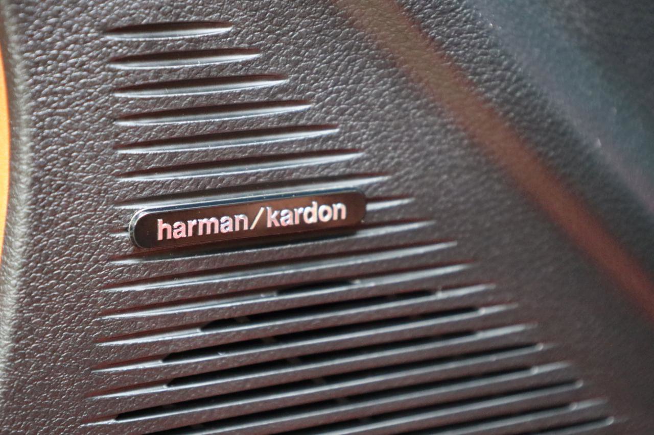 Used 2017 Dodge Challenger SRT Hellcat image 50