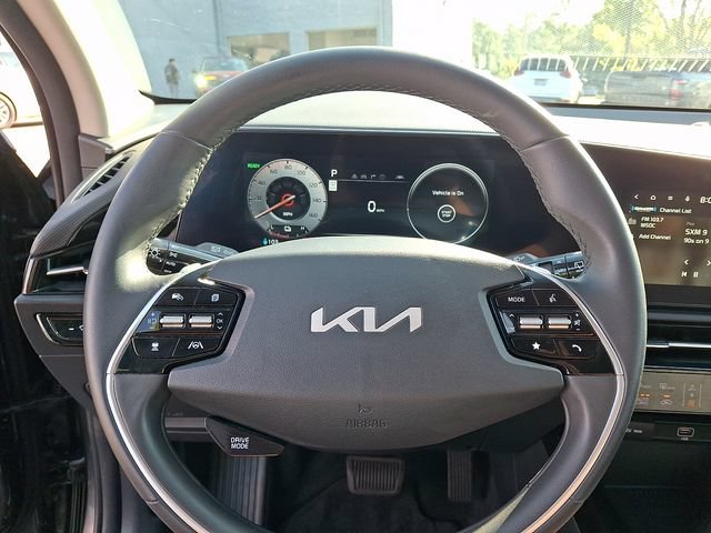 Certified 2024 Kia Niro Wind FWD image 21