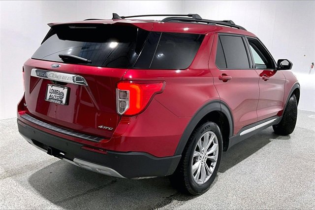 Used 2021 Ford Explorer XLT image 5