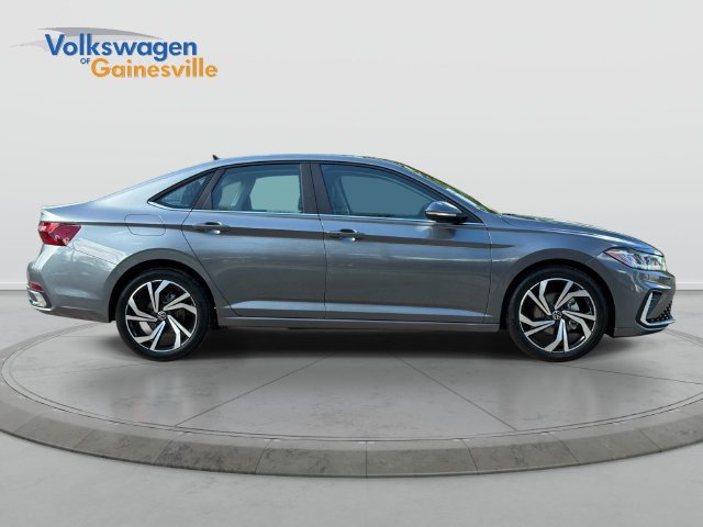 New 2027 Volkswagen Jetta SEL FWD image 2