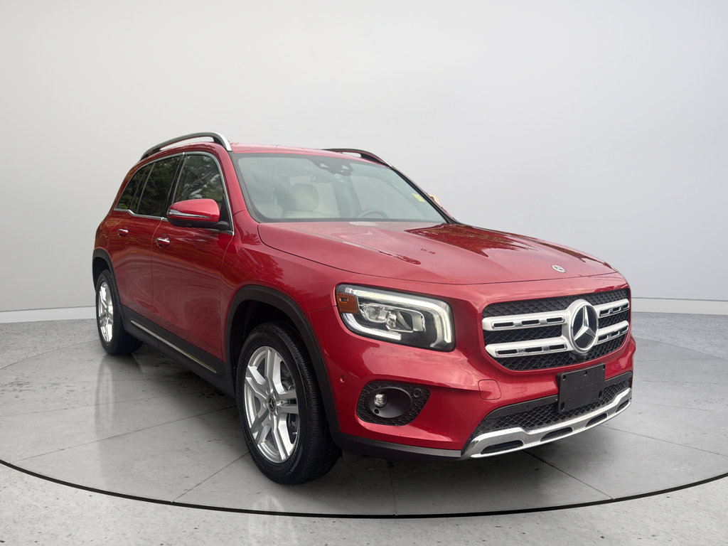 Used 2021 Mercedes-Benz GLB 250 w/ Premium Package video 1